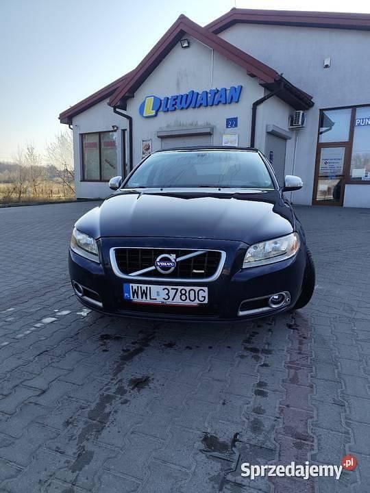 Grafitowy Używany 2010 Volvo V70 R-Design Kombi | 26 500 zł (Dość drogi) - Obraz 1/4