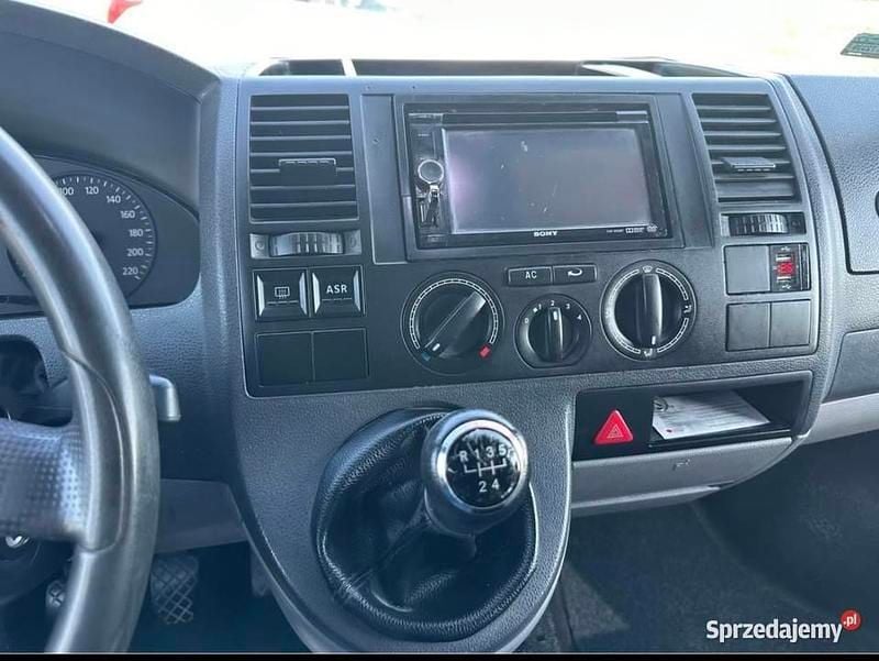 Używany VW T5 2005 Van