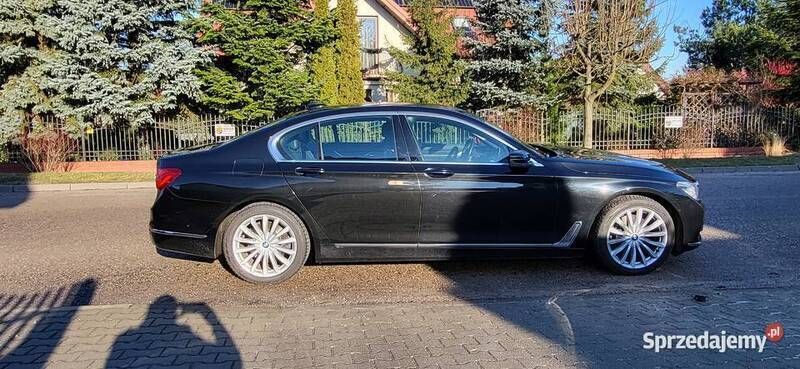 Czarny Używany 2017 BMW 740 Sedan/Limuzyna | 140 000 zł (Uczciwa cena) - Obraz 1/4