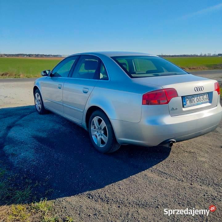 Używany Audi A4 2005 Srebrny Sedan/Limuzyna