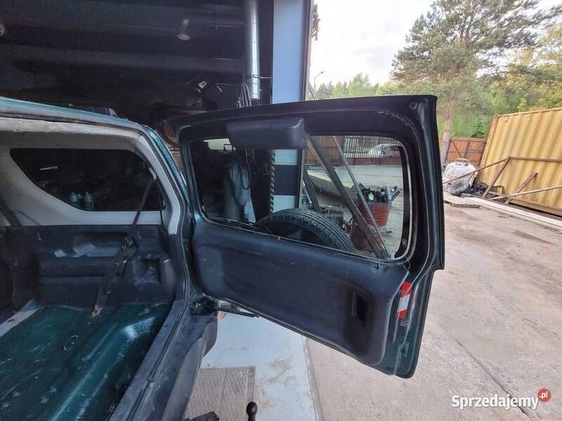 Używany Suzuki Jimny 65 KM (47 kW) 2004 Zielony SUV