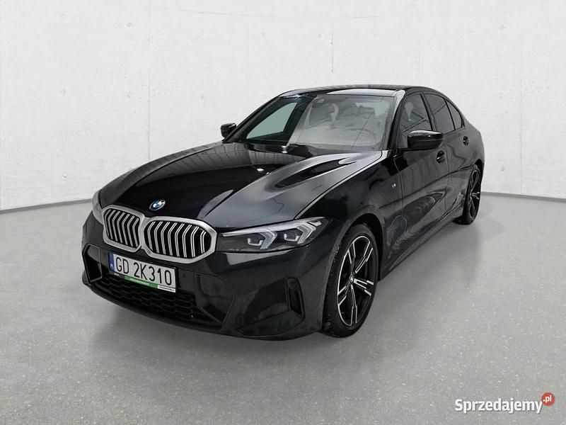 Używany BMW 318 Shadowline 156 KM (114 kW) 2023 Czarny Sedan/Limuzyna