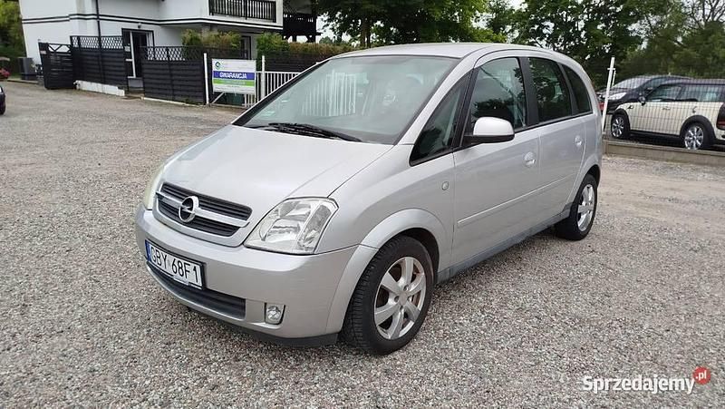 Srebrny Używany 2004 Opel Meriva Minivan | 7700 zł (Uczciwa cena) - Obraz 1/4