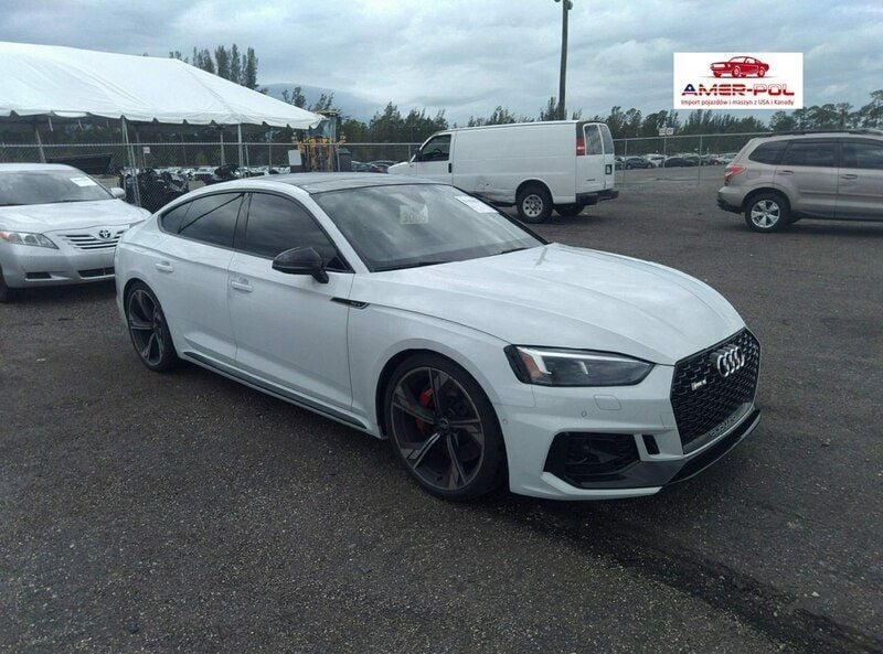 Używany Audi RS5 444 KM (326 kW) 2019 Biały Sedan/Limuzyna