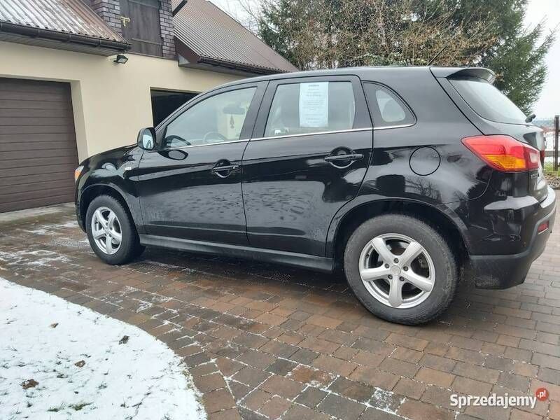 Czarny Używany 2011 Mitsubishi ASX SUV | 22 900 zł (Uczciwa cena) - Obraz 1/4
