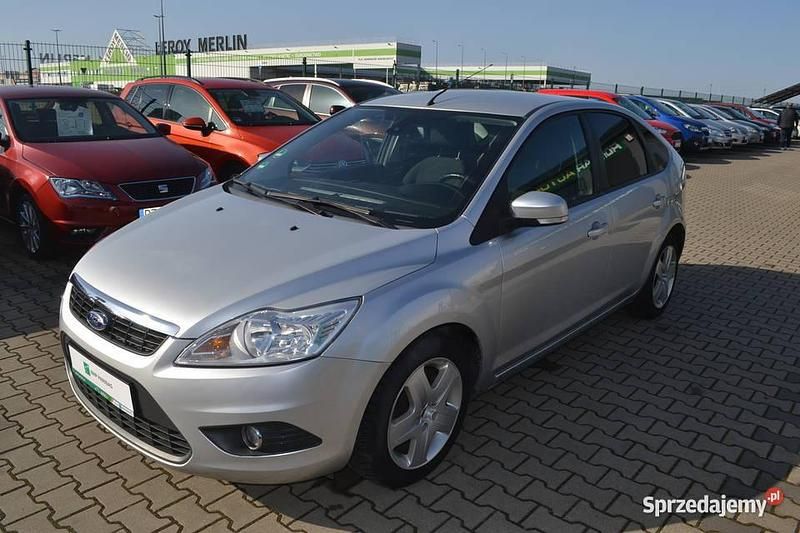 Używany Ford Focus 2008 Srebrny Hatchback