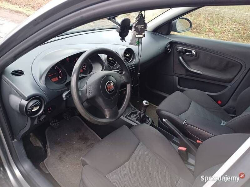 Używany Seat Ibiza 2004 Hatchback
