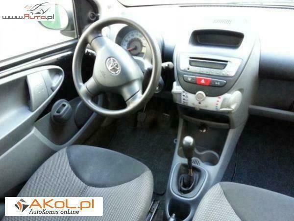 Używany Toyota Aygo 68 KM (50 kW) 2009 Czarny Hatchback