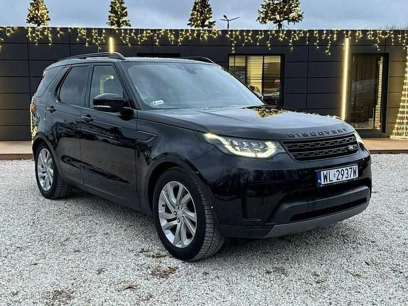 Czarny (metalik) Używany 2019 Land Rover Discovery 5 HSE SUV | 159 800 zł (Uczciwa cena) - Obraz 1/3