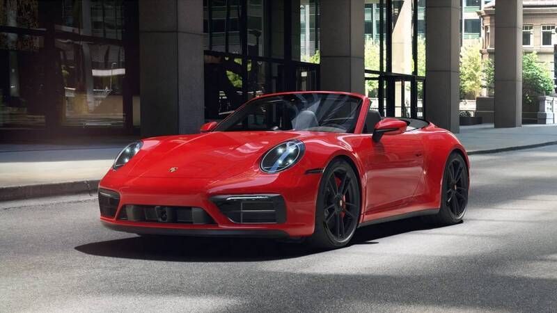 Guards red Używany 2023 Porsche 911 Carrera 4 GTS Kabriolet | 829 000 zł - Obraz 1/4
