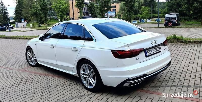 Biały Używany 2020 Audi A4 S-Line Sedan/Limuzyna | 119 500 zł - Obraz 1/4
