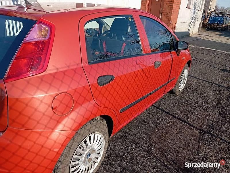 Używany 2006 Fiat Grande Punto Hatchback | 5500 zł (Uczciwa cena) - Obraz 1/4
