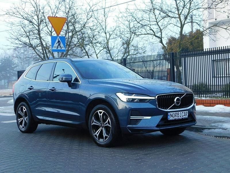 Używany Volvo XC60 2022 Czarny SUV