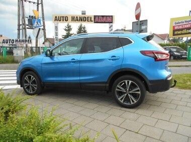 Niebieski Używany 2017 Nissan Qashqai SUV | 57 900 zł (Uczciwa cena) - Obraz 1/4