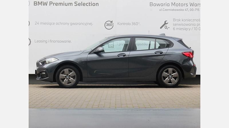 Używany BMW 118 Advantage 150 KM (110 kW) 2021 Mineral grey metallic metalizowany Hatchback