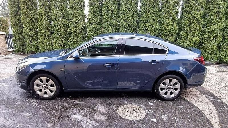 Używany Opel Insignia 170 KM (125 kW) 2015 Inny (metalik) Hatchback