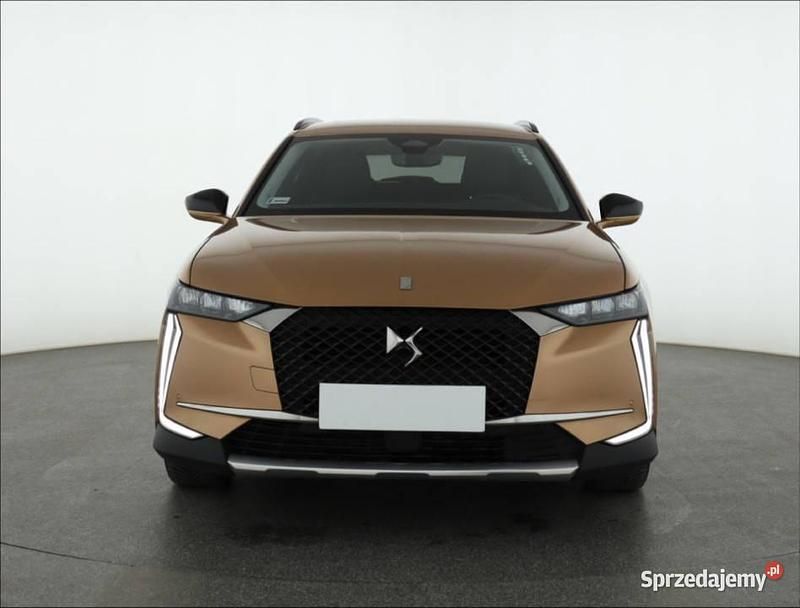 Złoty Używany 2022 DS Automobiles DS4 Hatchback | 89 999 zł - Obraz 1/4