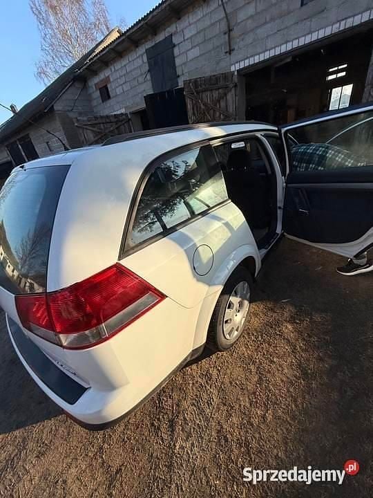 Używany Opel Vectra Cosmo 2007 Biały Kombi