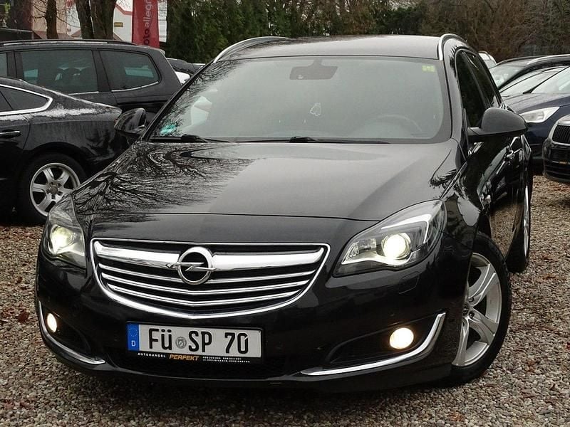 Używany Opel Insignia OPC 163 KM (119 kW) 2013 Czarny Kombi