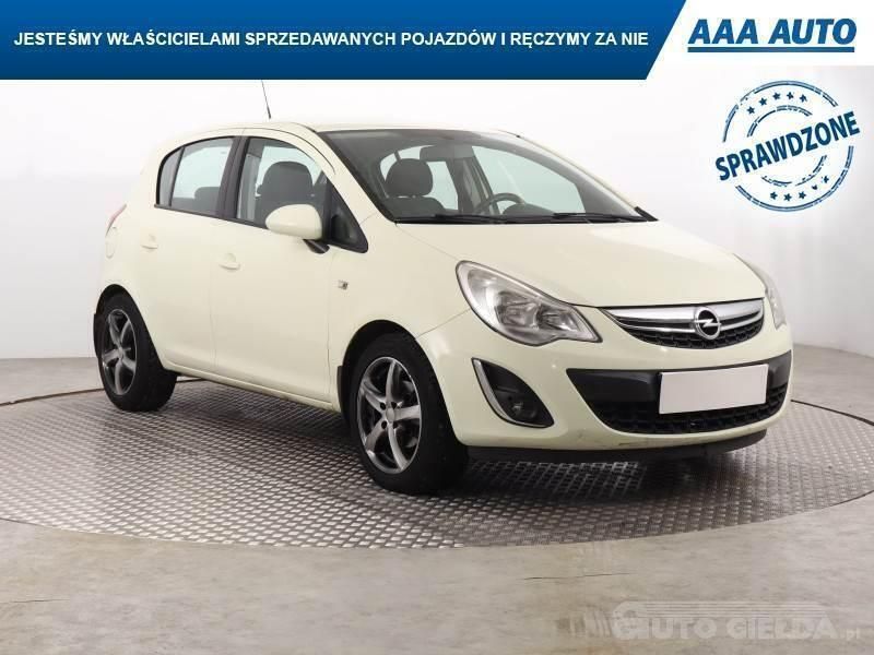 Żółty Używany 2011 Opel Corsa | 18 499 zł (Dobra cena) - Obraz 1/4