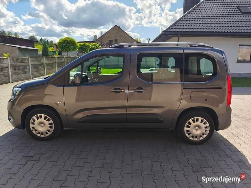 Używany 2018 Opel Combo Life | 59 500 zł - Obraz 1/4