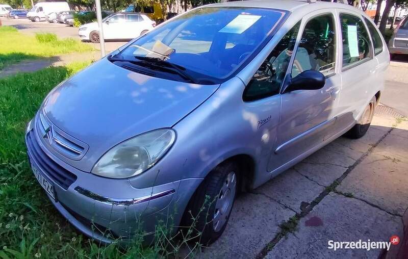 Używany 2005 Citroën Xsara Picasso Minivan | 3000 zł (Uczciwa cena) - Obraz 1/4