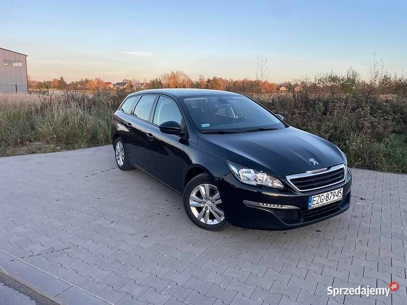 Czarny Używany 2015 Peugeot 308 SW Kombi | 22 000 zł (Uczciwa cena) - Obraz 1/4