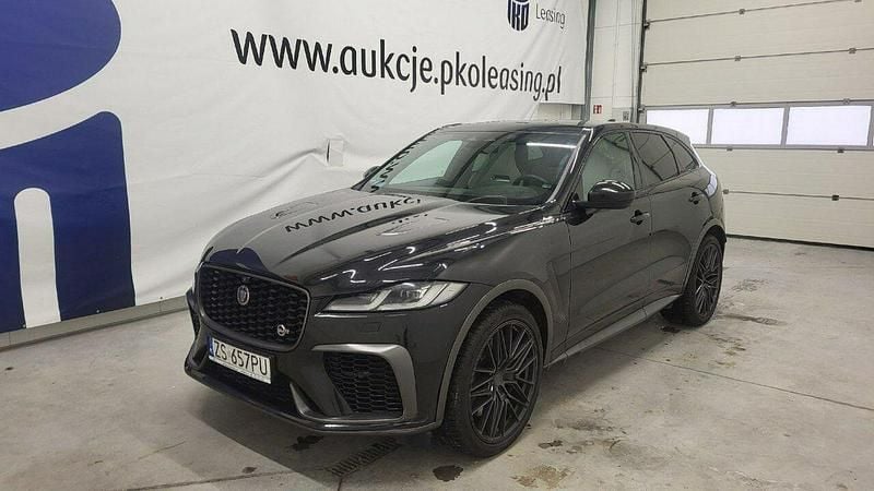 Używany Jaguar F-Pace SVR 550 KM (404 kW) 2022 Czarny SUV