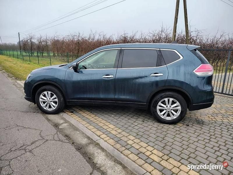 Używany Nissan X-Trail 360º 163 KM (119 kW) 2016 Niebieski SUV