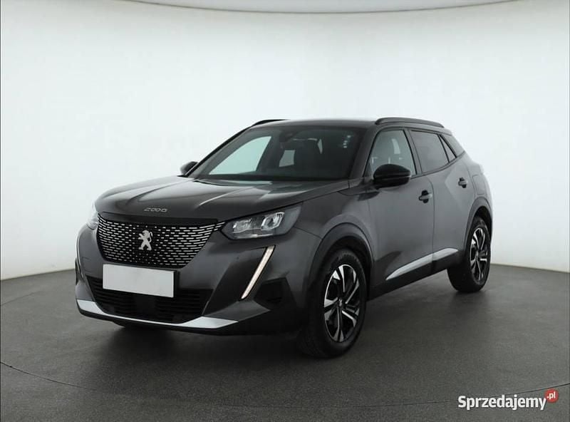 Używany Peugeot 2008 2023 Szary SUV