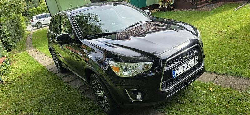 Czarny Używany 2015 Mitsubishi ASX SUV | 45 500 zł (Uczciwa cena) - Obraz 1/4