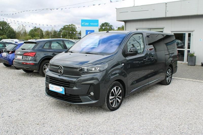 Szary (metalik) Używany 2024 Citroën Spacetourer Van | 133 252 zł - Obraz 1/3