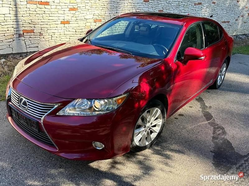 Czerwony Używany 2014 Lexus ES300H Sedan/Limuzyna | 70 500 zł - Obraz 1/4