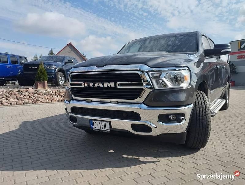 Używany 2019 Dodge Ram Pickup | 126 567 zł - Obraz 1/4
