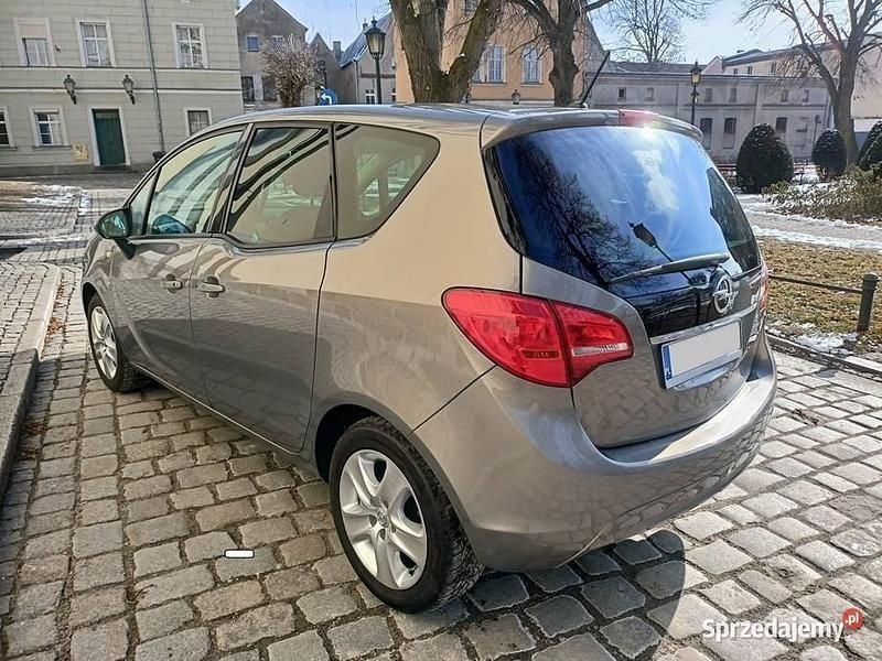 Używany Opel Meriva 2011 Beżowy Minivan