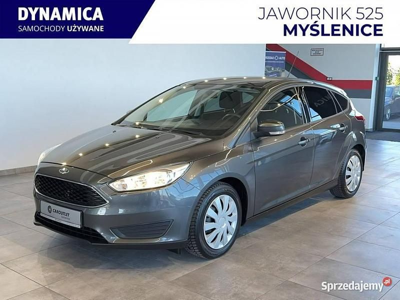 Używany Ford Focus 2015 Szary Hatchback