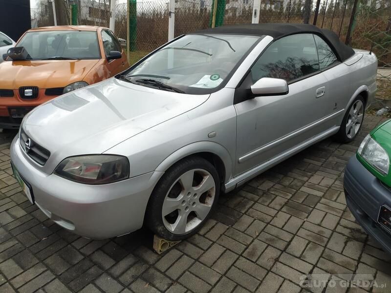 Używany Opel Astra Cabriolet 125 KM (91 kW) 2003 Kabriolet