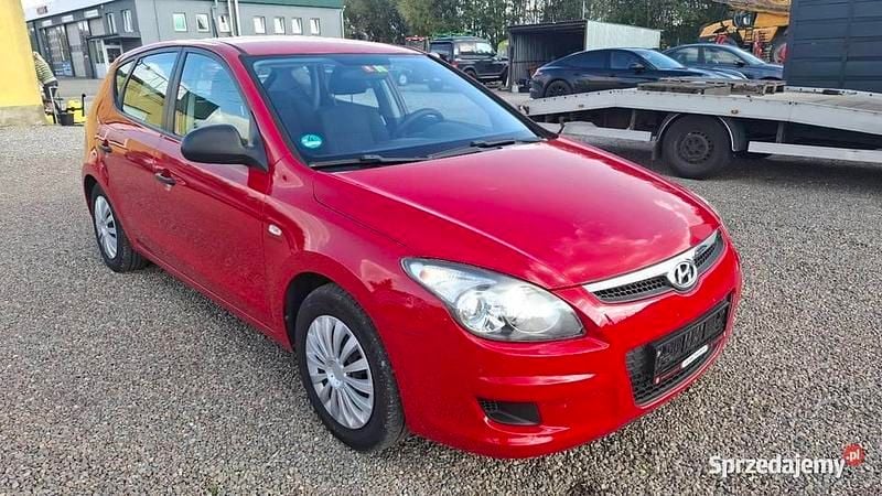 Czerwony Używany 2009 Hyundai i30 Hatchback | 14 600 zł (Uczciwa cena) - Obraz 1/4