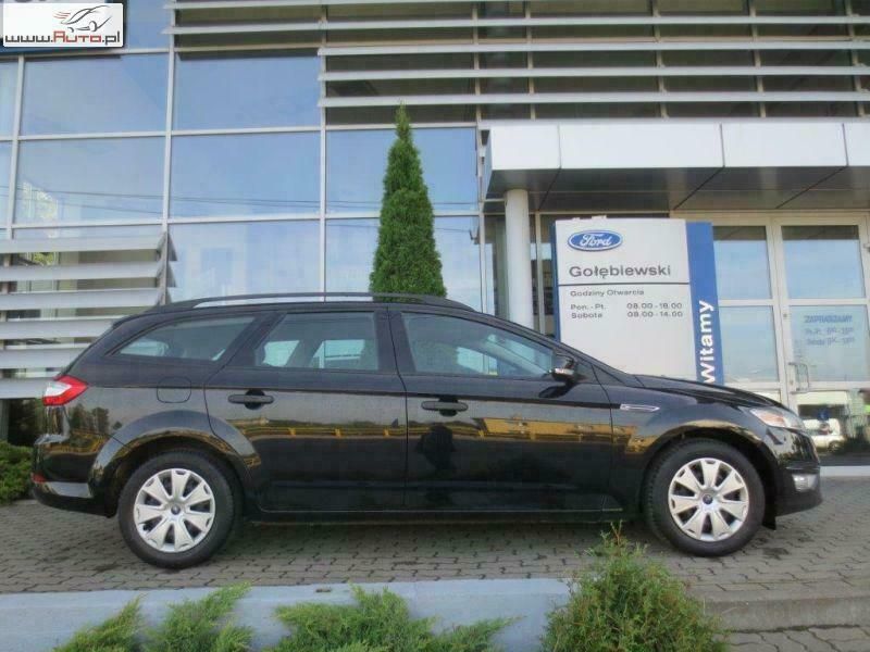 Używany Ford Mondeo 140 KM (102 kW) 2011 Czarny Sedan/Limuzyna
