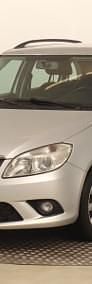 Używany Skoda Fabia 86 KM (63 kW) 2014 Srebrny Kombi