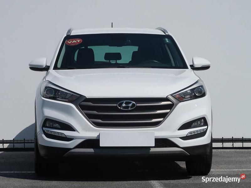 Biały Używany 2016 Hyundai Tucson SUV | 54 999 zł (Uczciwa cena) - Obraz 1/4