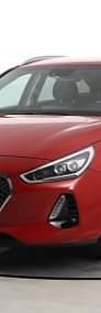 Używany Hyundai i30 140 KM (102 kW) 2017 Czerwony Kombi