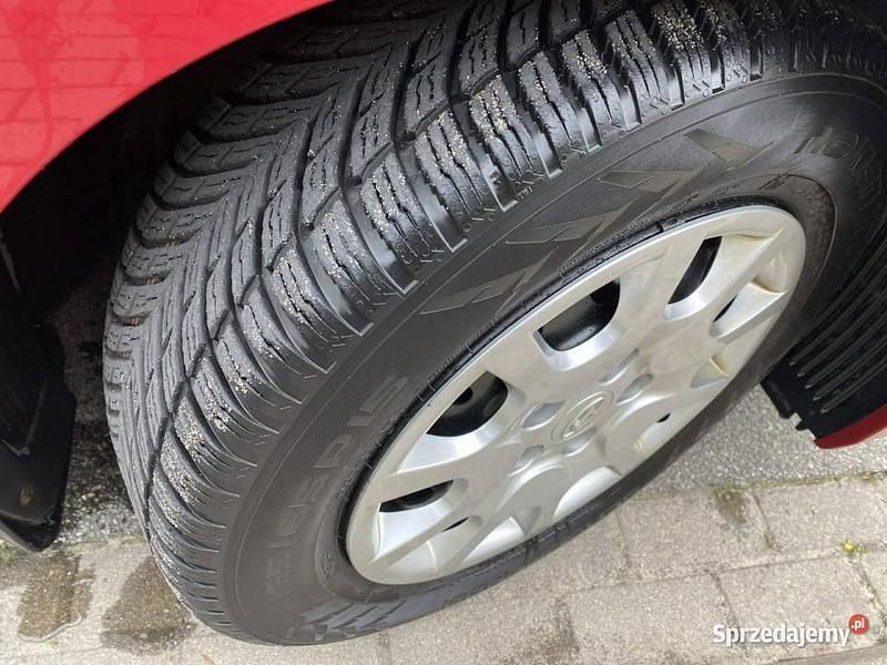 Bordowy Używany 2014 Hyundai i30 Hatchback | 31 500 zł (Uczciwa cena) - Obraz 1/4