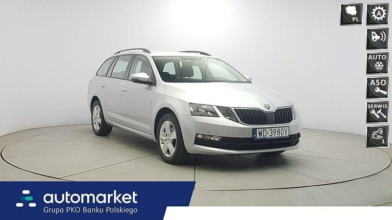 Srebrny Używany 2020 Skoda Octavia Kombi | 64 850 zł (Dobra cena) - Obraz 1/4