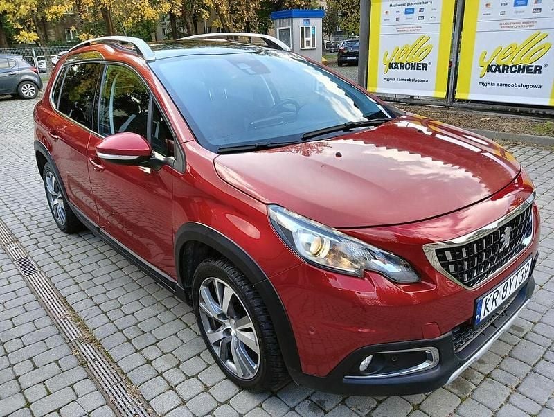Inny kolor Używany 2018 Peugeot 2008 SUV | 36 900 zł (Uczciwa cena) - Obraz 1/4
