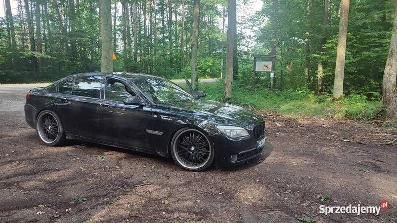 Używany BMW 750 2009 Sedan/Limuzyna