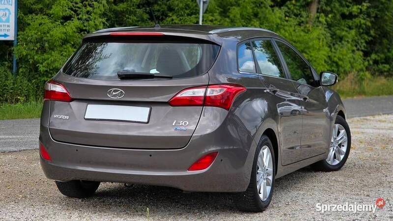 Brązowy Używany 2012 Hyundai i30 Kombi | 28 900 zł (Drogi) - Obraz 1/4