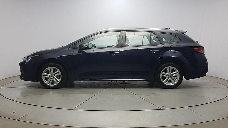 Używany Toyota Corolla Comfort 152 KM (111 kW) 2022 Granatowy Kombi