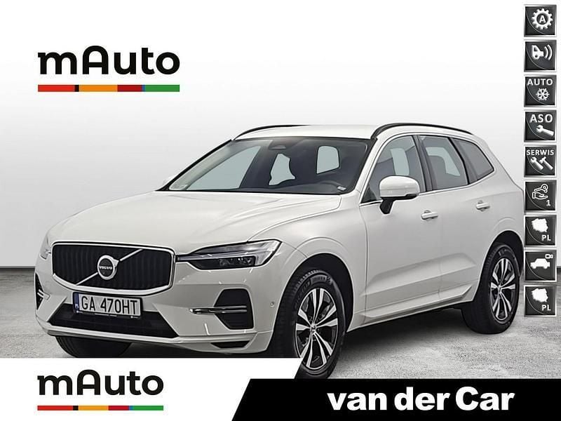 Biały Używany 2022 Volvo XC60 Core SUV | 164 900 zł (Uczciwa cena) - Obraz 1/4