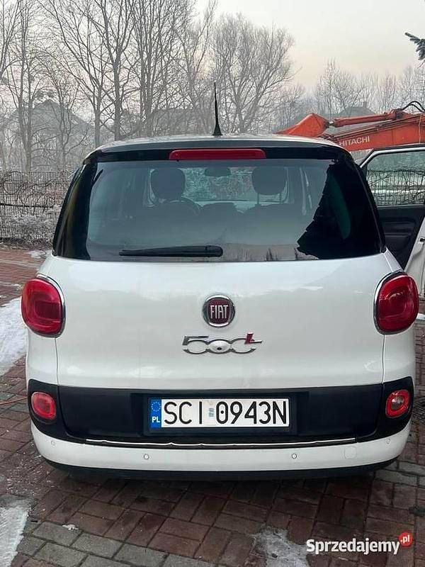 Używany 2016 Fiat 500L Living Minivan | 33 900 zł - Obraz 1/4